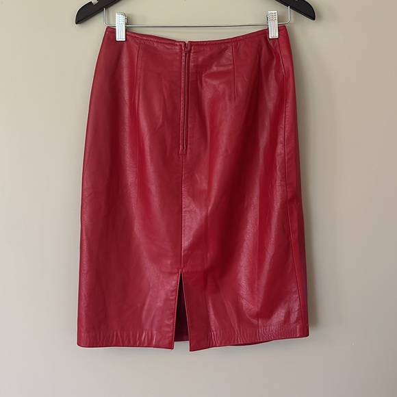 SOLD 🌟Red Danier Leather Pencil Skirt - Picture 4 of 7